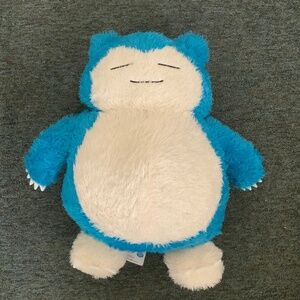Pokémon Snorlax plush